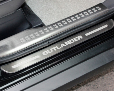 Mitsubishi Outlander (15–) Накладки на дверные пороги, 4 части